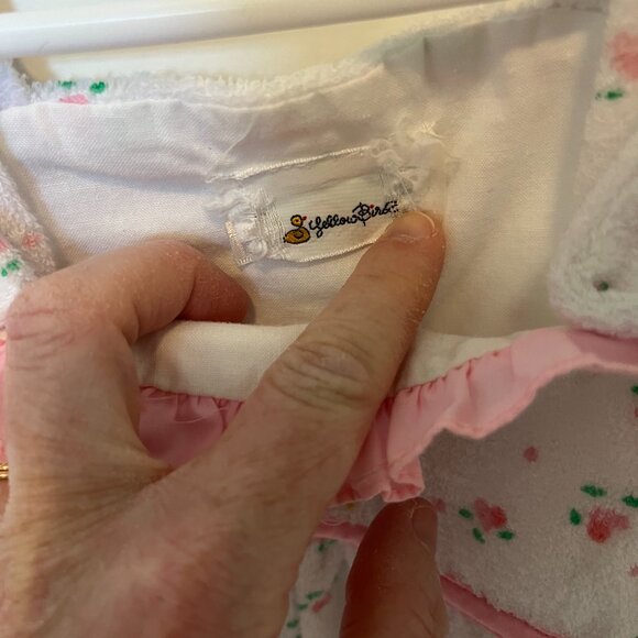 Vintage Baby Romper | Pink and white | Size 18 months | Yellow Bird - Picture 3 of 3